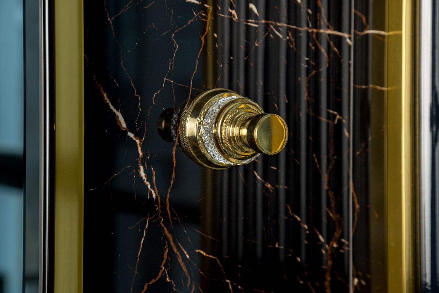 Крючок BOHEME Aura 10246-G Gold